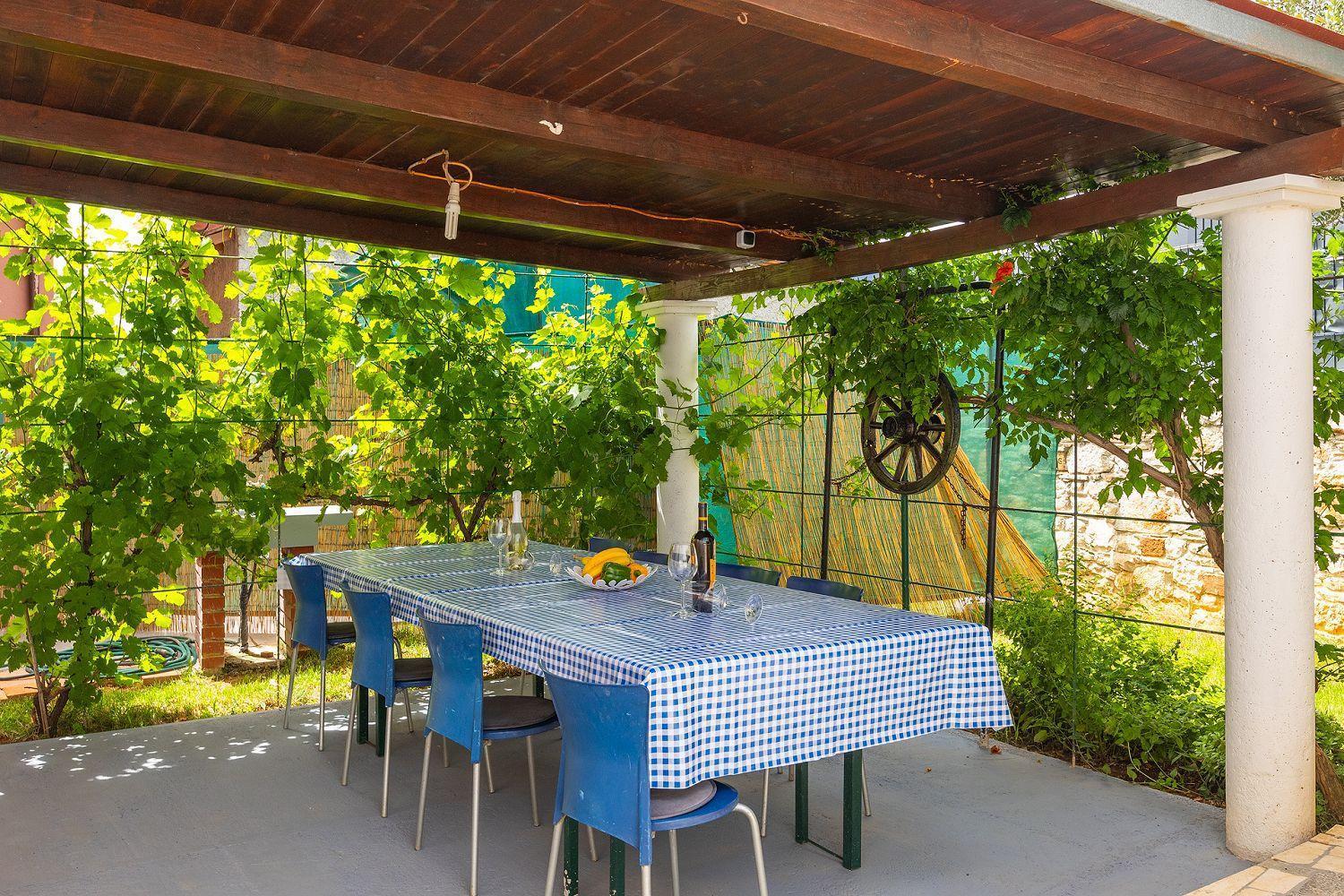 Vikendica Mit Gym, Privatpool, Bbq Pula